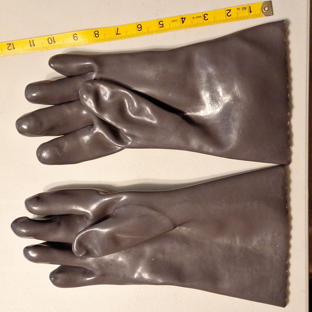 Grill gloves